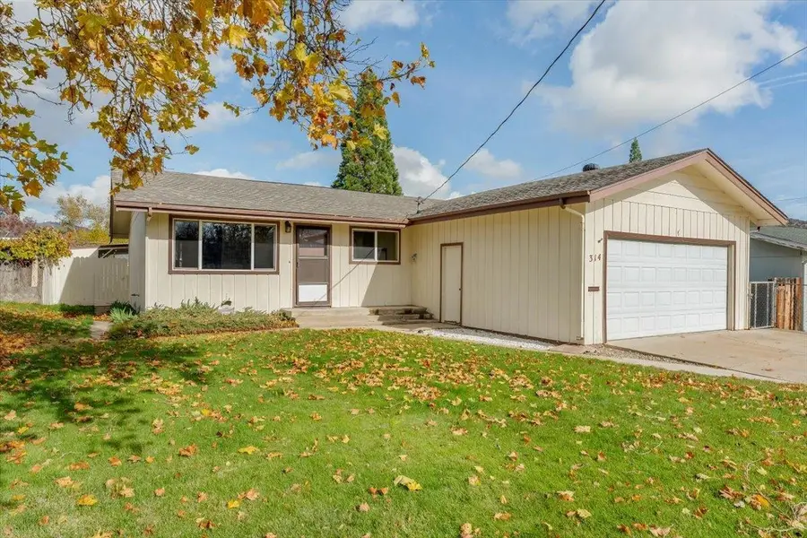 314 Anderson St, Yreka, CA 96097 - Image #2