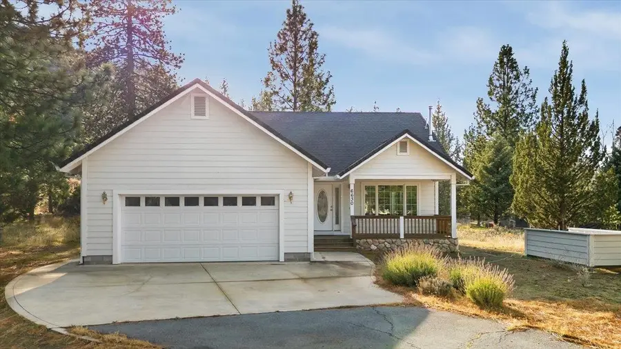 6630 Palmer Dr, Weed, CA 96094 - Image #2