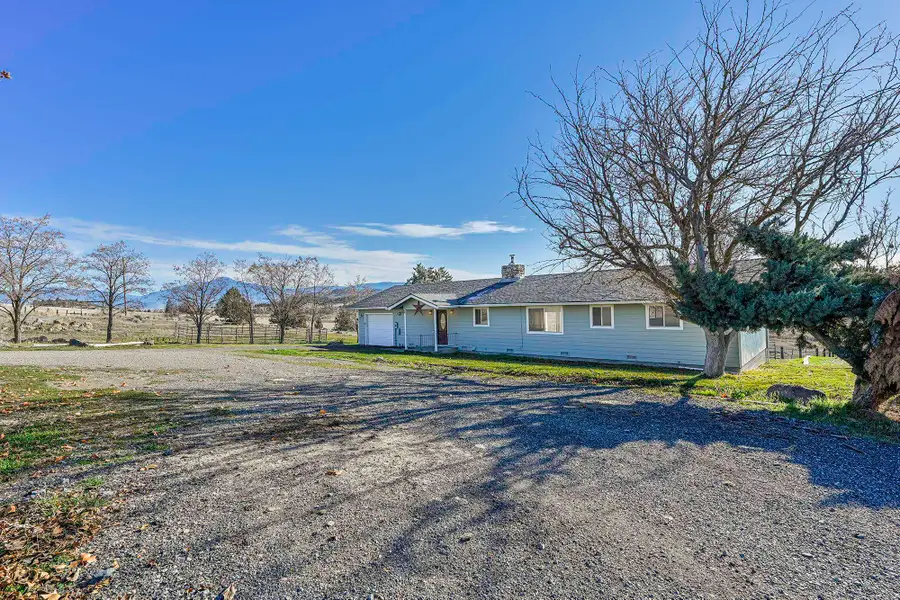 1800 Gregory Mountain Rd, Montague, CA 96064 - Image #3