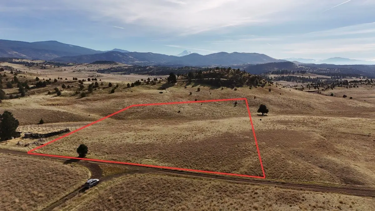 Unit 5 Lot 48 Lake side Ln., Hornbrook, CA 96044 - Image #1