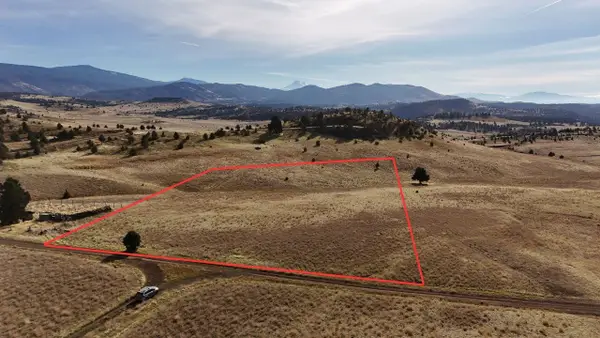 Unit 5 Lot 48 Lake side Ln., Hornbrook, CA 96044