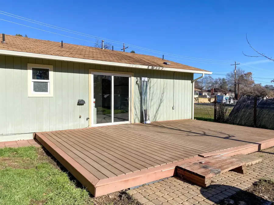 643 Yama Street, Yreka, CA 96097 - Image #2