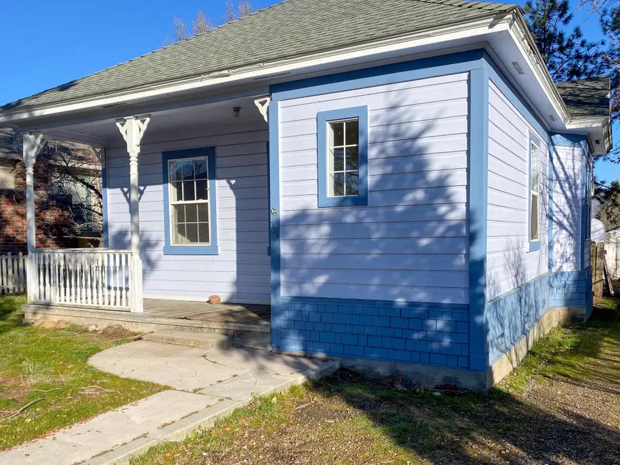 324 W Blake St., Yreka, CA 96097 - Image #2
