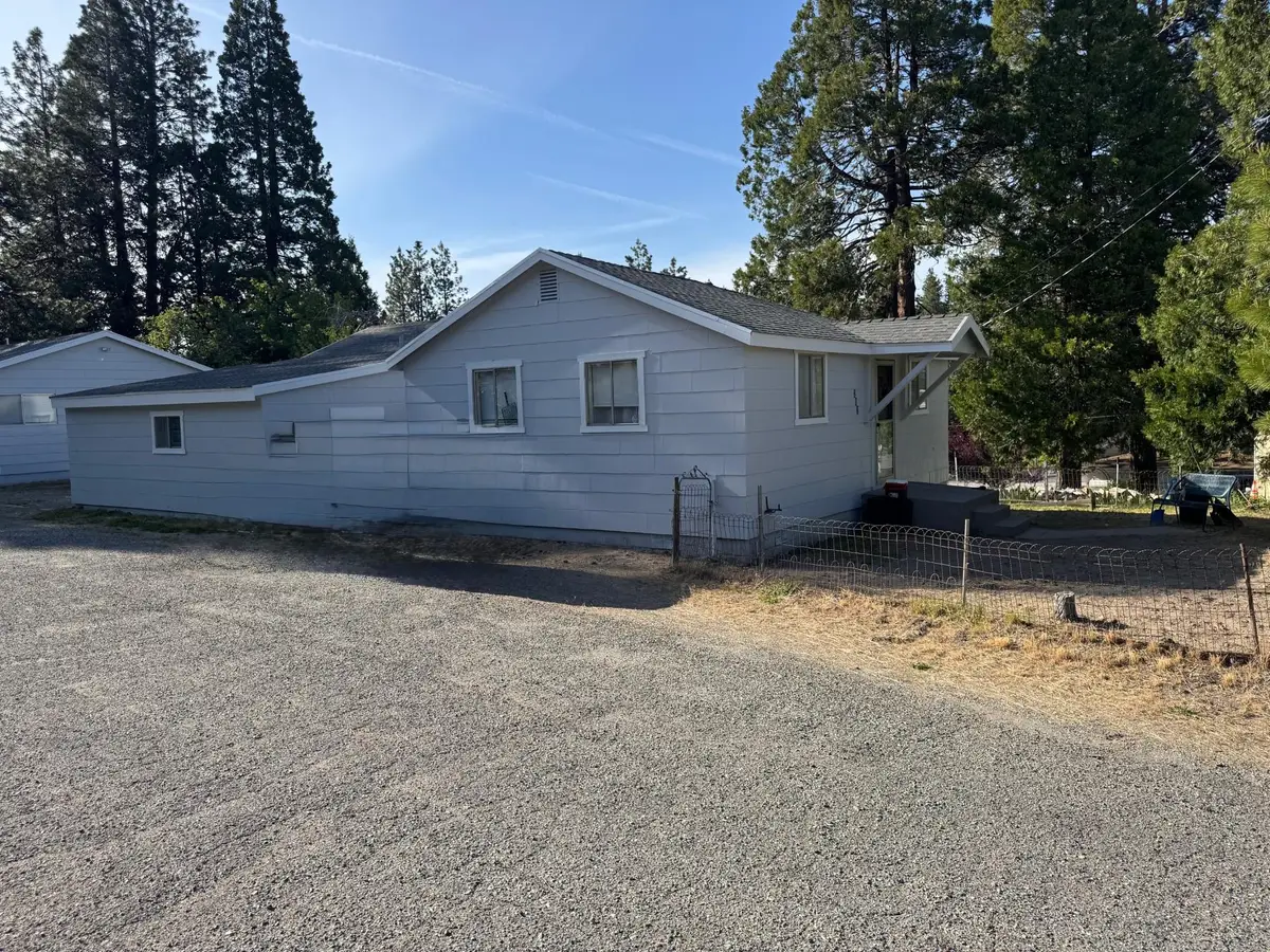 202 & 206 N Weed Blvd., Weed, CA 96094 - Image #1