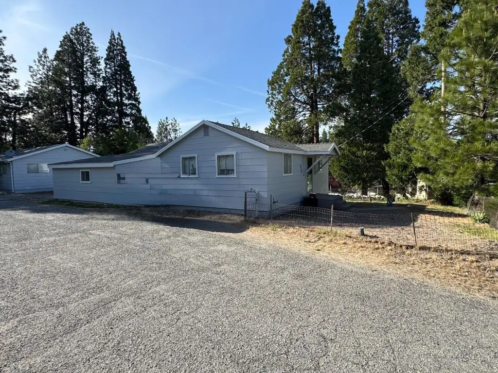 202 - 206 N Weed Blvd N, Weed, CA 96094 - #1