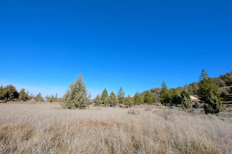 Hidden Valley Road, Weed, CA 96094 - Image #2