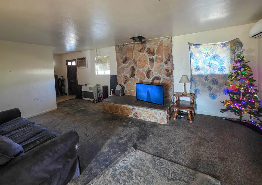 207 Rose Ln., Yreka, CA 96057 - Image #3
