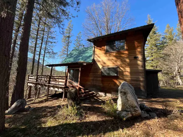 11538 Scott River Rd, Fort Jones, CA 96032