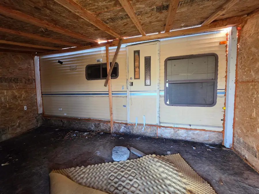 441 &442 Sea Horse Ln, Montague, CA 96064 - Image #2