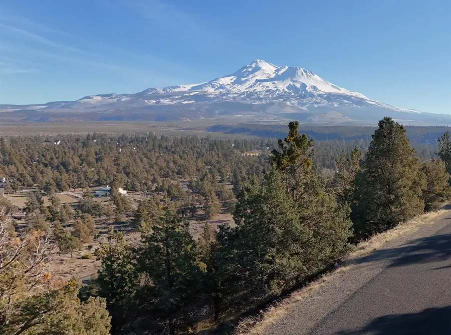 44 & 43 Dwinell Dr., Weed, CA 96094 - Image #3