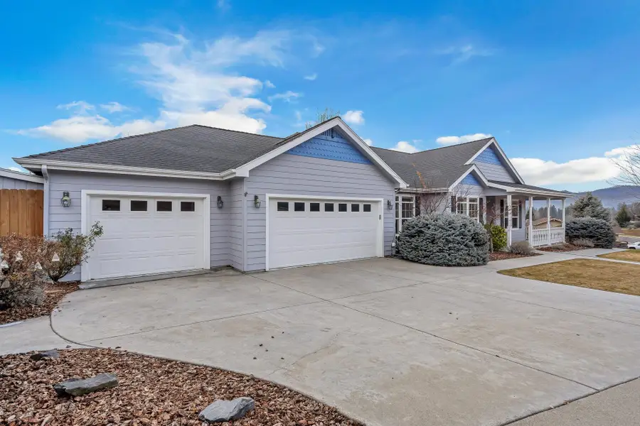 1130 Discovery St., Yreka, CA 96097 - Image #2