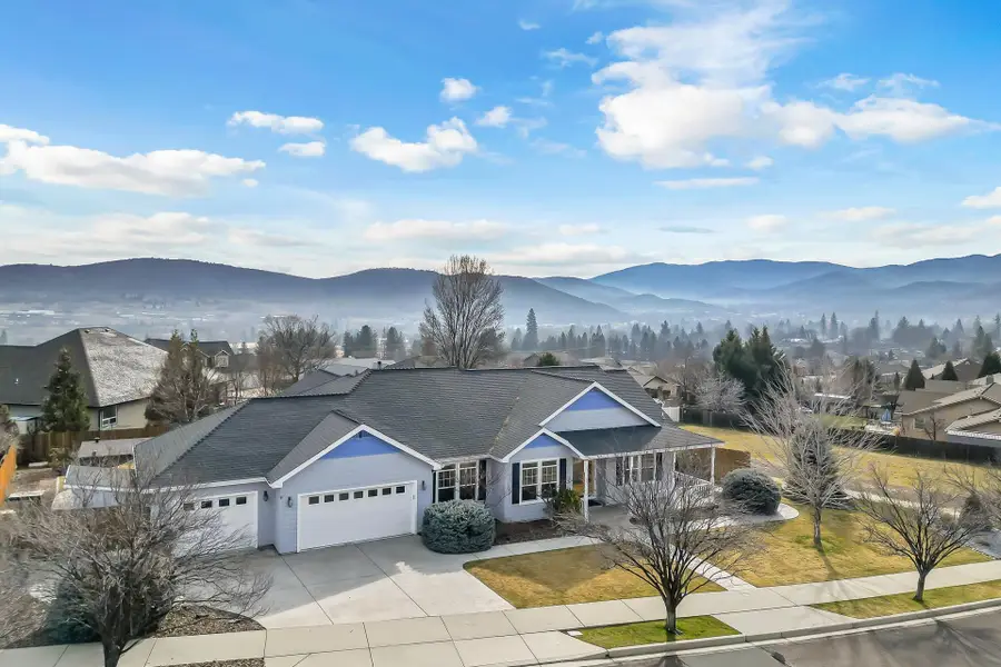 1130 Discovery St., Yreka, CA 96097 - Image #3