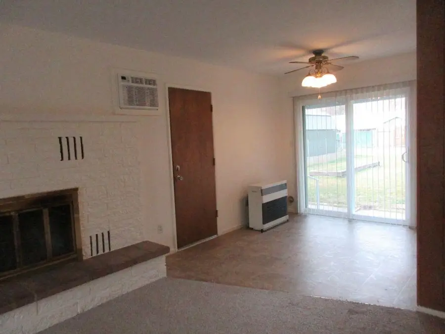 736 Oak St, Yreka, CA 96097 - #2