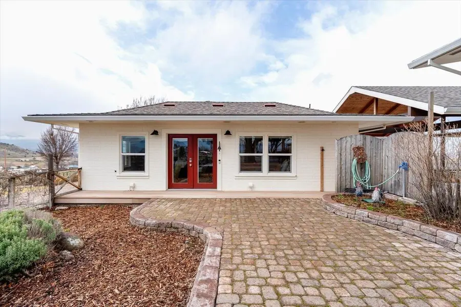 1201 Ball Mountain Little Shasta Rd, Montague, CA 96064 - #2