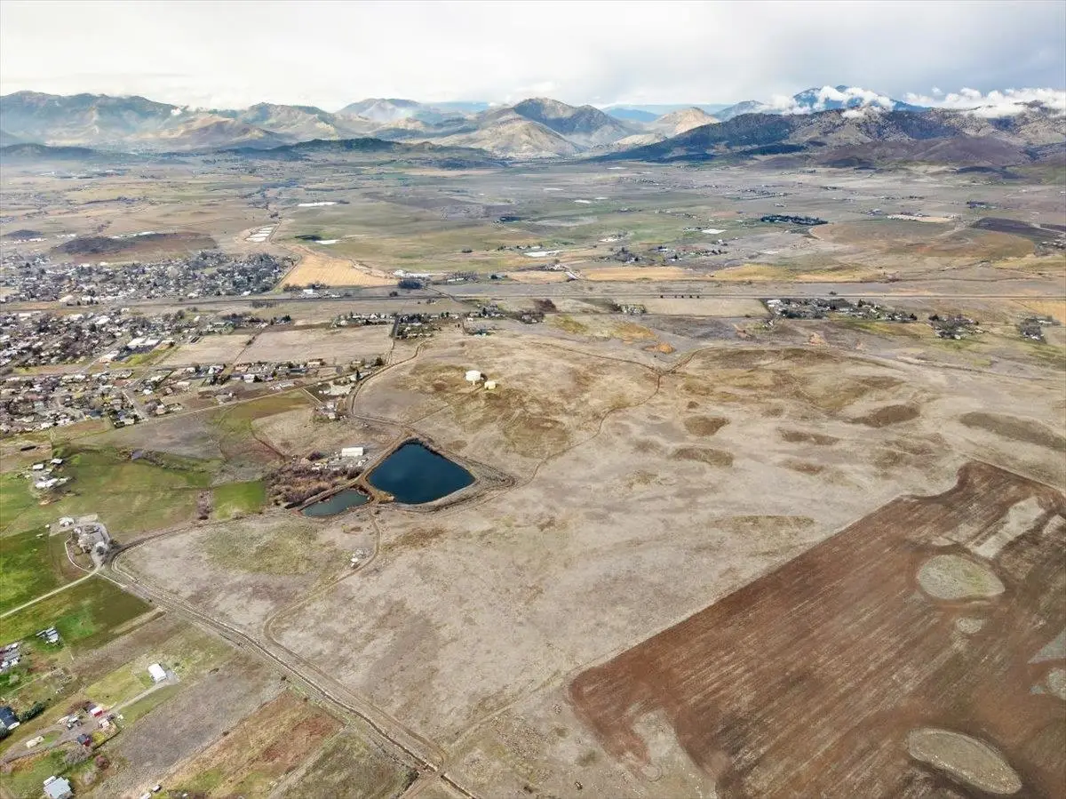 104 Acres Ball Mountain Little Shasta Rd, Montague, CA 96064 - #1