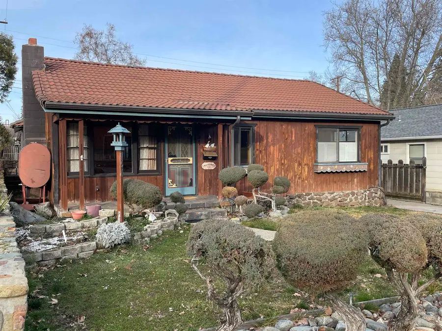 754 Yama St. Yreka, CA, 96097, Yreka, CA 96097 - #2