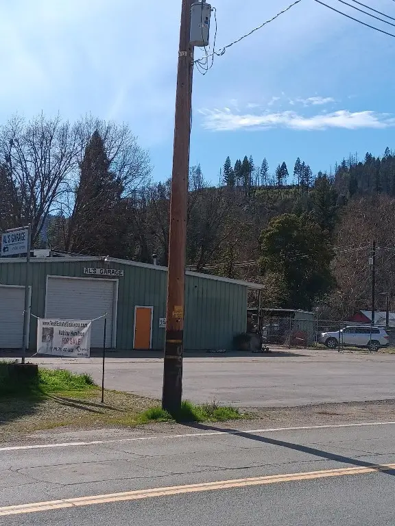 20 Davis Rd, Happy Camp, CA 96039 - #2
