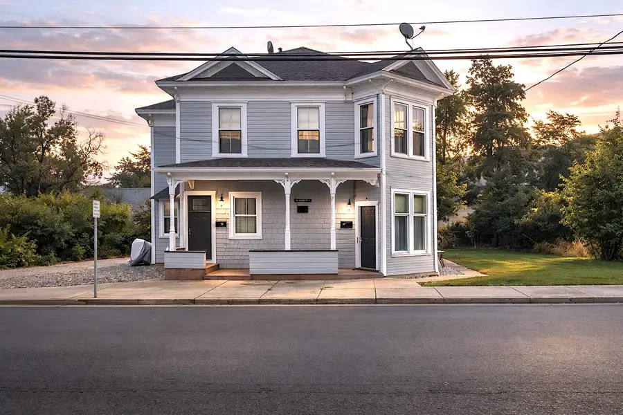 208 N Oregon St, Yreka, CA 96097 - #3