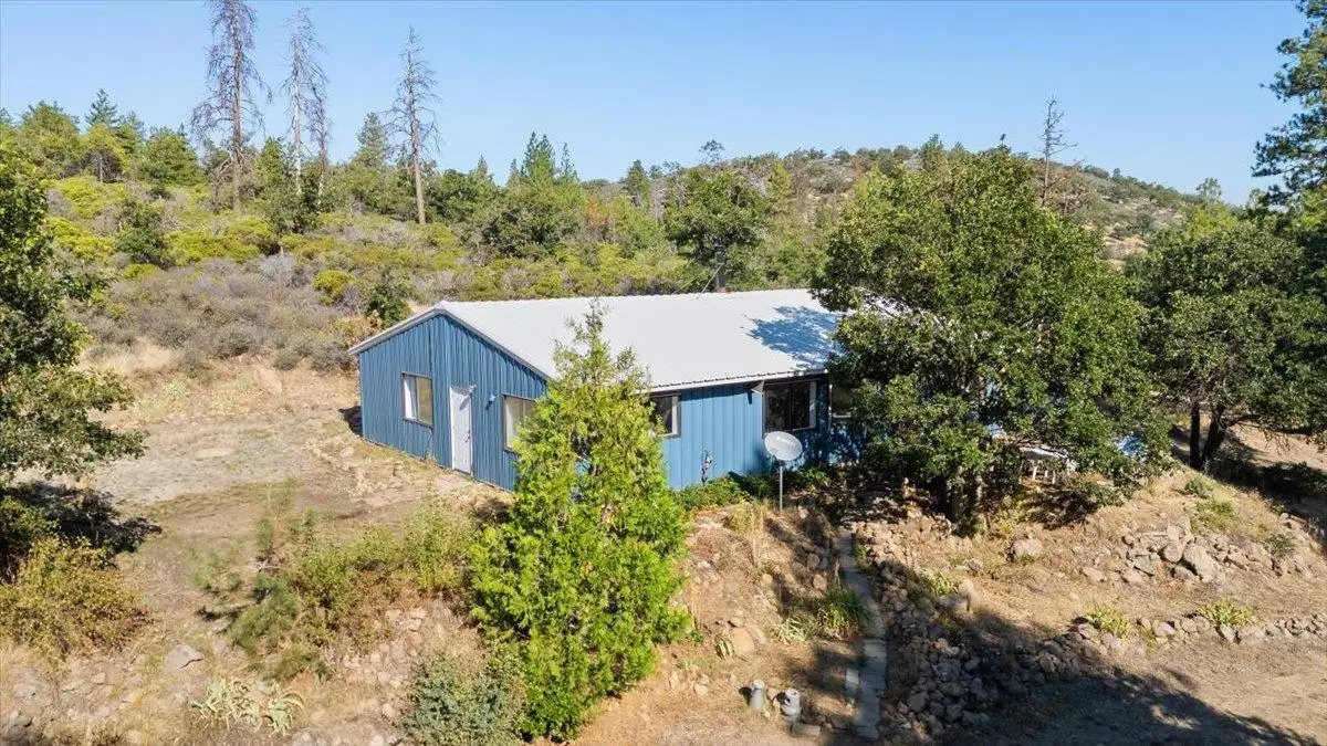 26804 Edgewood Rd, Weed, CA 96094 - #1