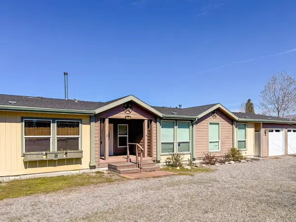184 Broadway, Weed, CA 96094