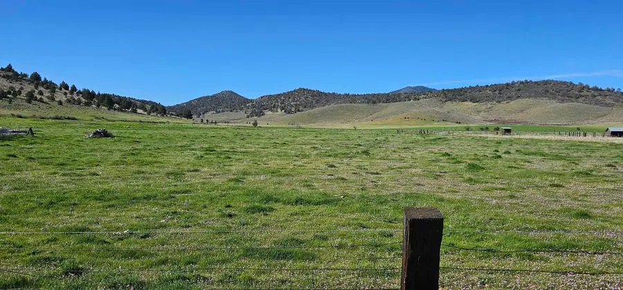 9639 Old Hwy 99 So, Grenada, CA 96038 - #2