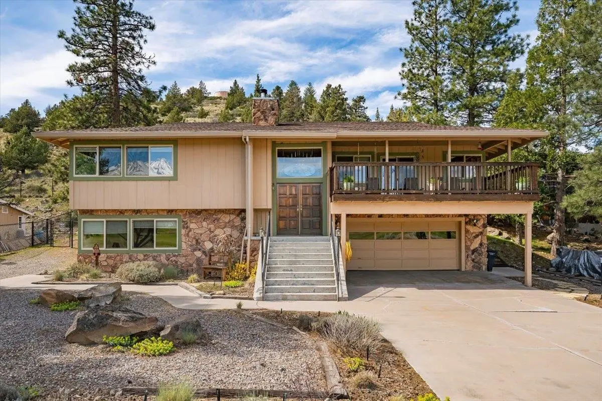 6334 Palmer Dr, Weed, CA 96094 - #1