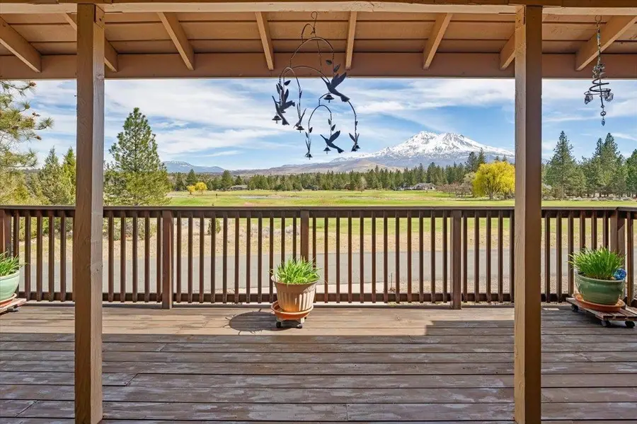 6334 Palmer Dr, Weed, CA 96094 - #3