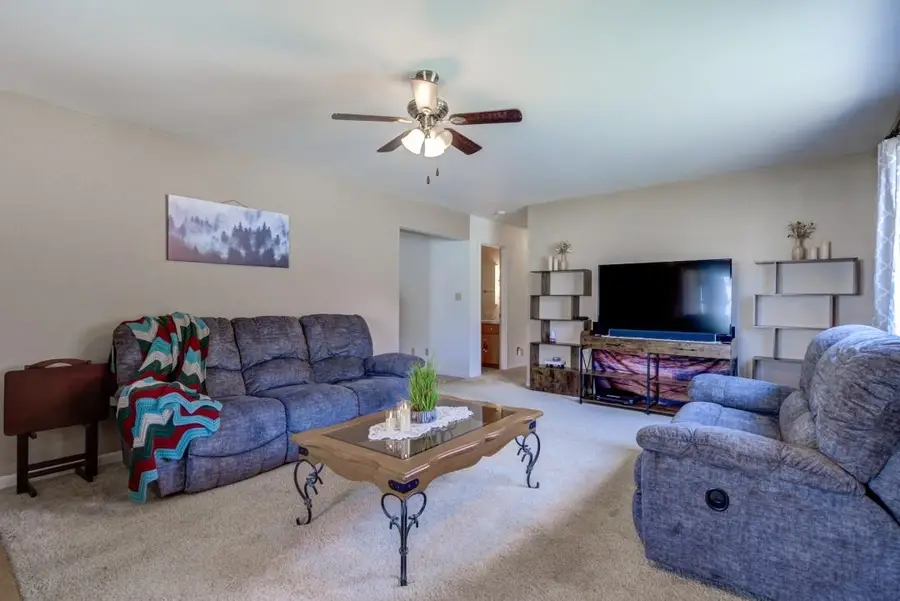 531 Cedar St, Mount Shasta, CA 96067 - #3