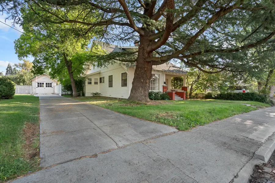 648 Lane Street, Yreka, CA 96097 - #2