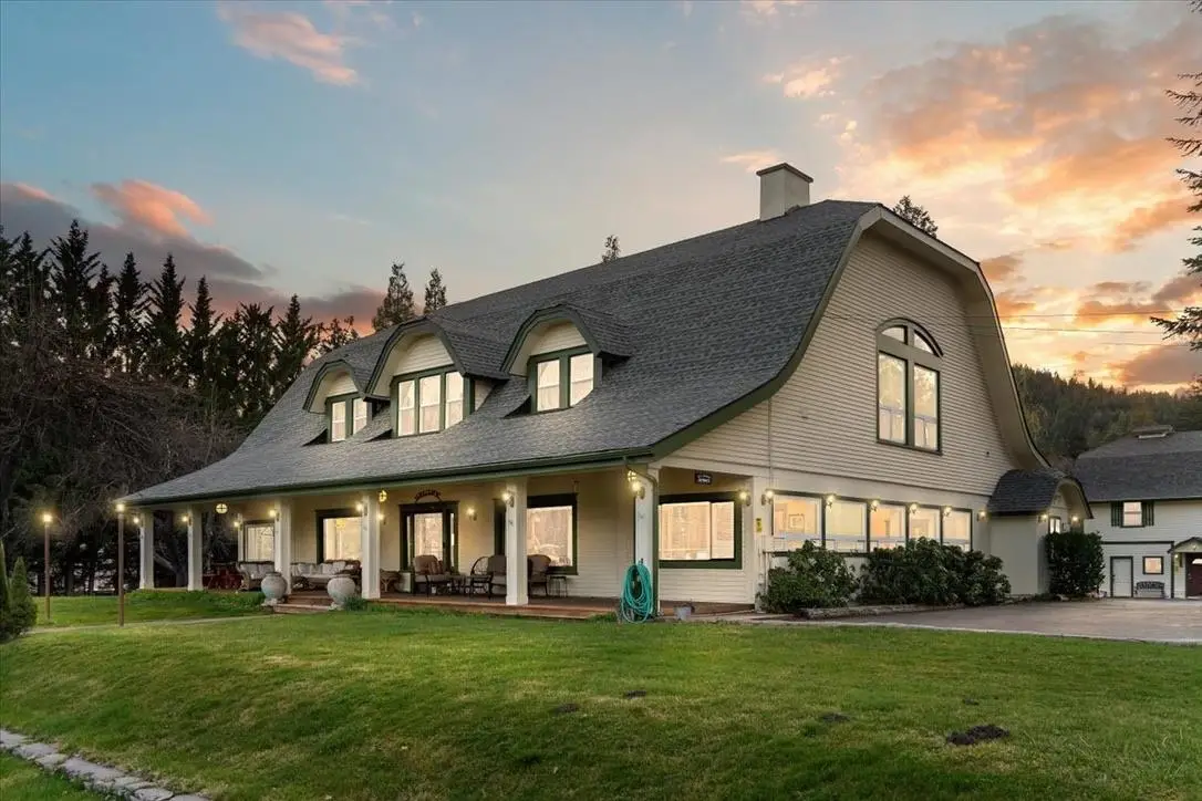 1008 W A Barr Rd, Mount Shasta, CA 96067 - #1