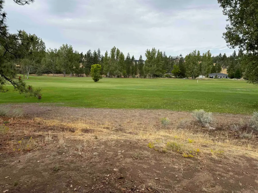 17305 Lake Shore Drive, Weed, CA 96094 - #2