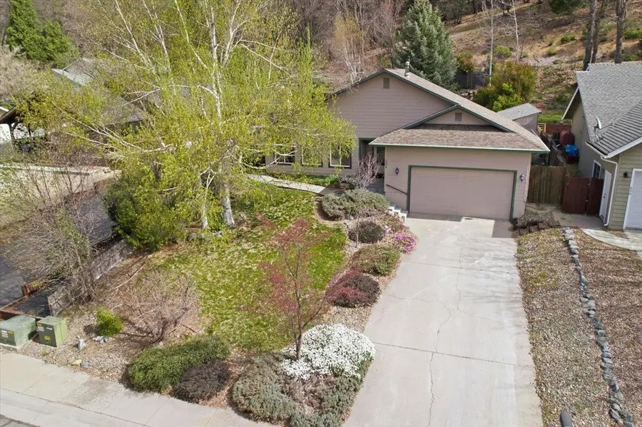 604 Meadow Ave, Mount Shasta, CA 96067 - #2