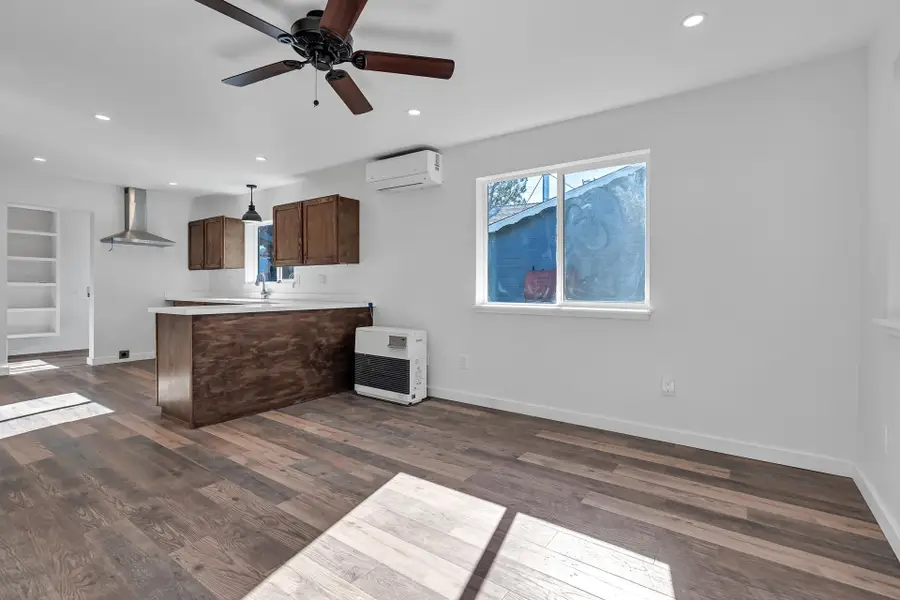 686 Spur St., Weed, CA 96094 - #2