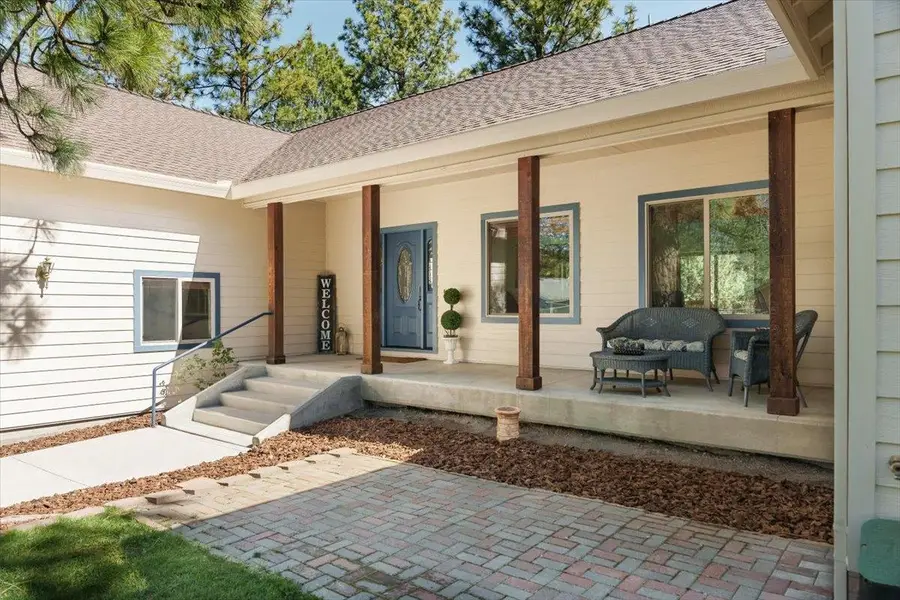 17210 Player Ct, Weed, CA 96094 - #2