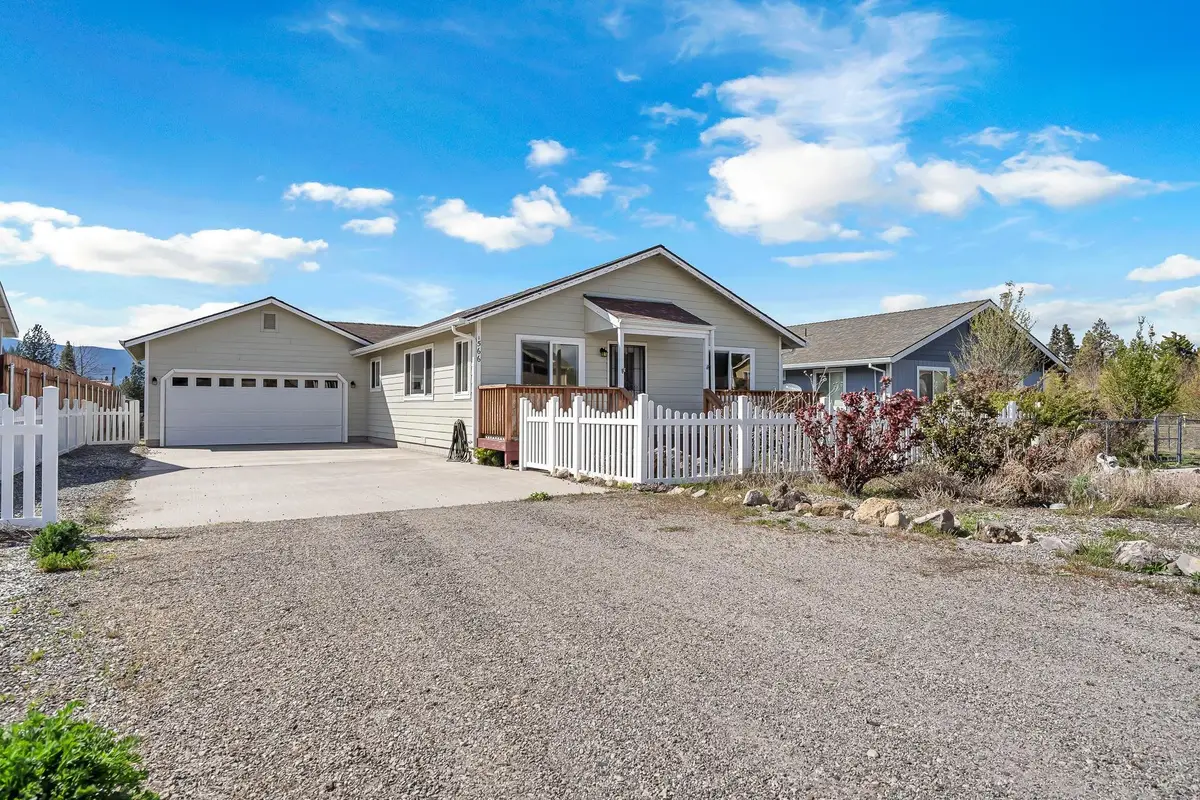 1566 Morris St, Weed, CA 96094 - #1