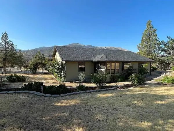 9712 Ager Beswick, Montague, CA 96064