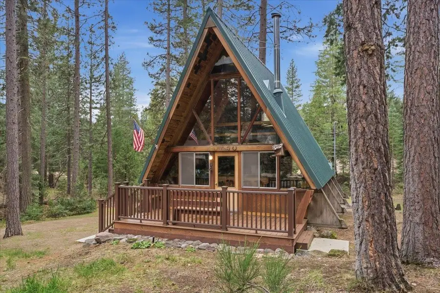 1846 Highland Dr, Mount Shasta, CA 96067 - #2