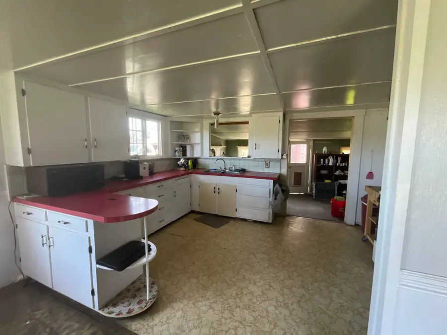 404 Dewitt Park Road, Yreka, CA 96097 - #2