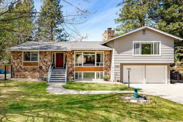 6539 Hogan Dr, Weed, CA 96094