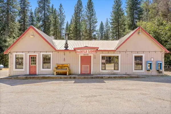 16732 E Highway 89, McCloud, CA 96057