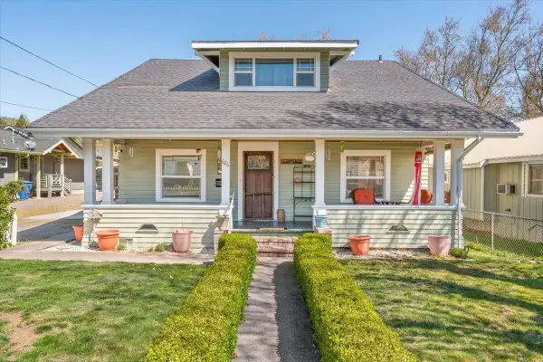 626 Lane St, Yreka, CA 96097