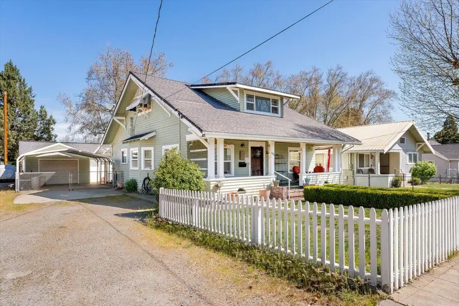 626 Lane St, Yreka, CA 96097 - #2