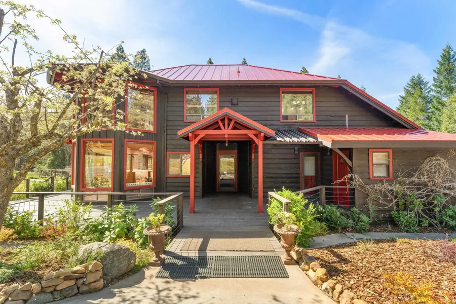 3312 Columbine Rd, Weed, CA 96094 - #3