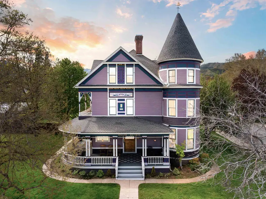 223 N Oregon, Yreka, CA 96097 - #2