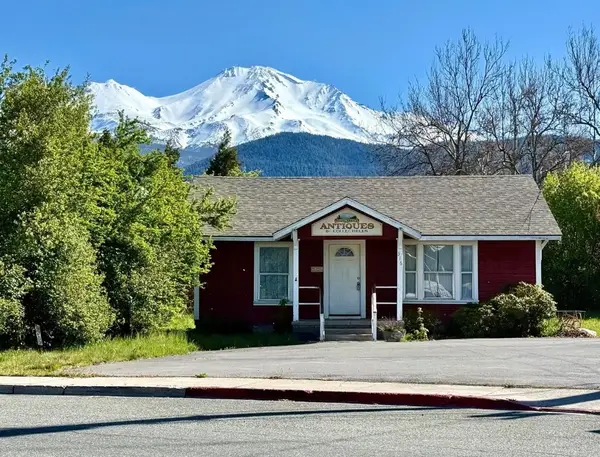 316 Pine Street, Mount Shasta, CA 96067