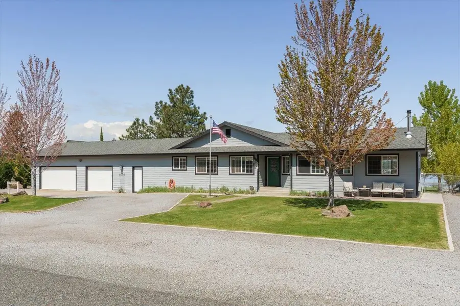 5067 Indian Island, Weed, CA 96094 - #2