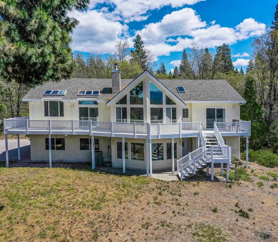 1812 Shasta Acres, Mount Shasta, CA 96094 - #2