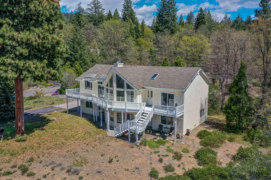 1812 Shasta Acres, Mount Shasta, CA 96094 - #3