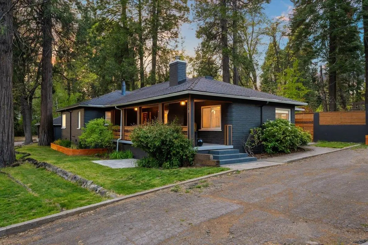 316 Ida, Mount Shasta, CA 96067 - #1