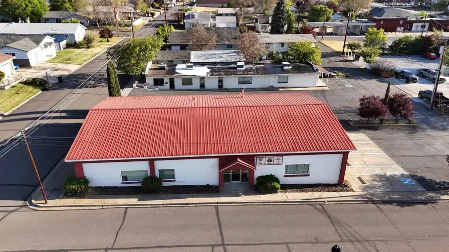 180 Rose Ln & 1011 Fourth St, Yreka, CA 96097 - #2